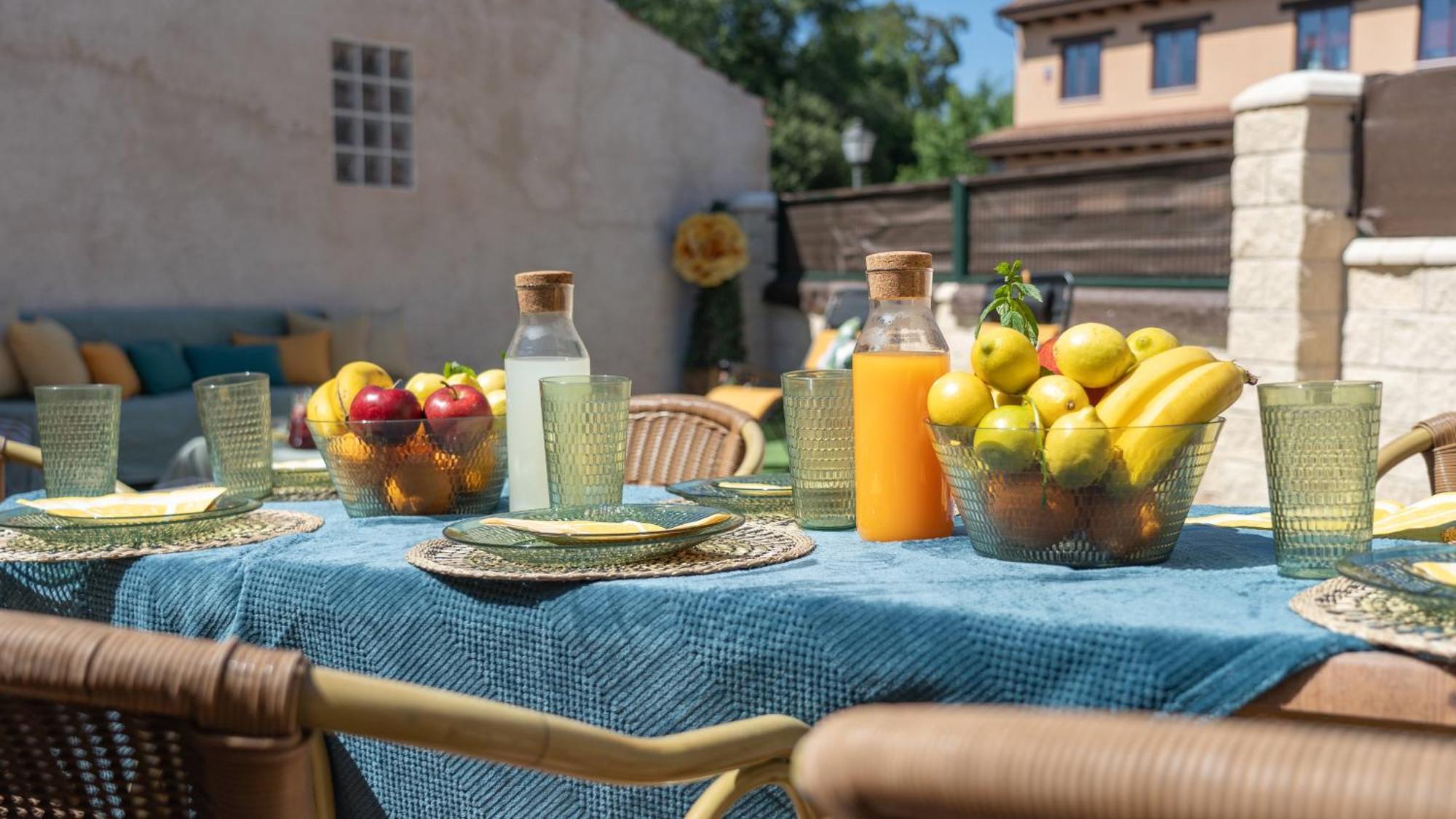 Вілла La Casa De La Abuela Mari Trescasas Екстер'єр фото